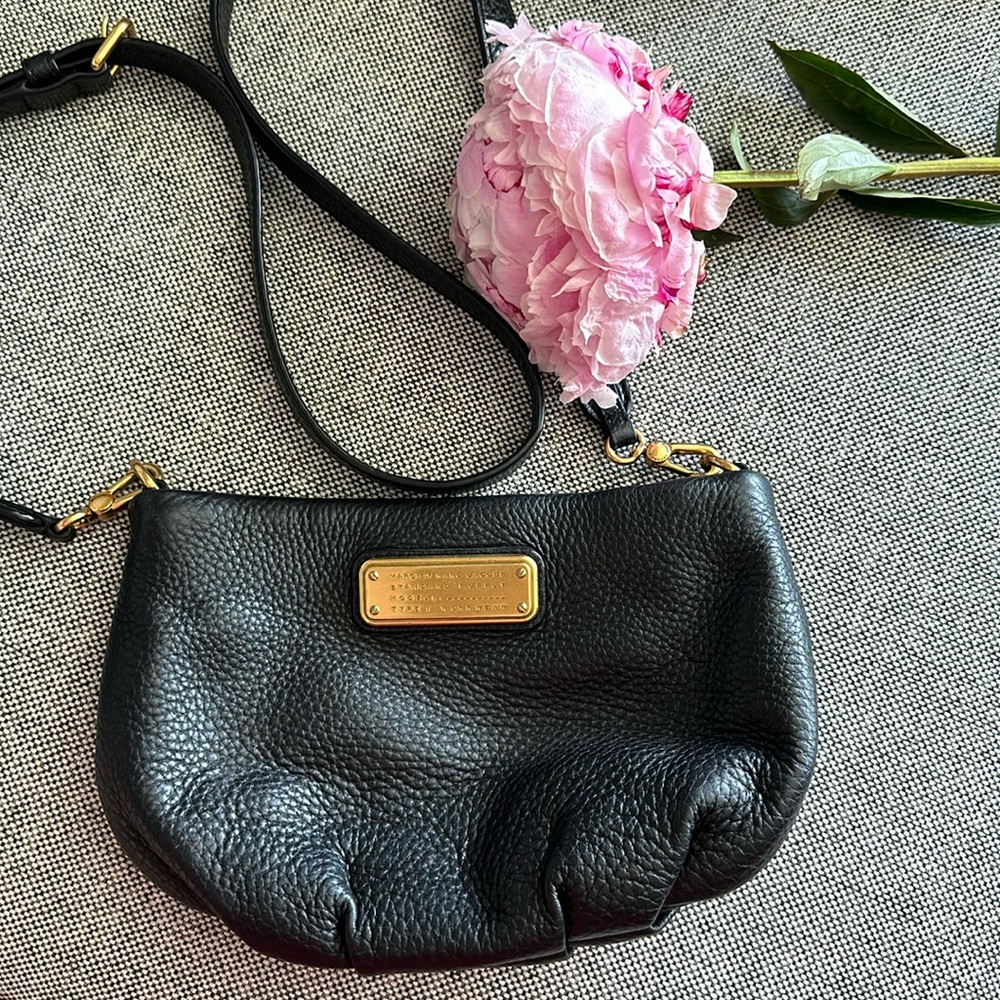 Marc by Marc Jacobs black leather purse